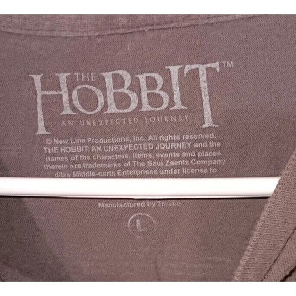 Men's Large The Hobbit An Unexpected Journey Gray LOTR Gray T-Shirt - Picture 3 of 6